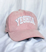 Gorra / Cap - Yeshua - Rosa (relieve)